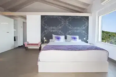 Villa Lefki full of natural light, very spacious villa with infinity pool