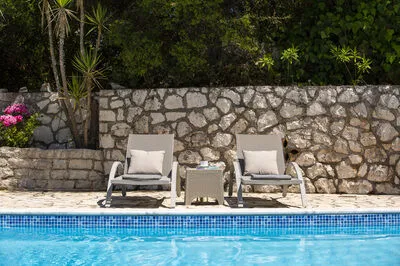 Villa Anlys: un'affascinante villa in pietra con vista mozzafiato!