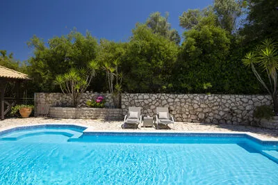 Villa Anlys-A charming stone-built villa with stunning view!