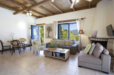 Villa Anlys-A charming stone-built villa with stunning view!