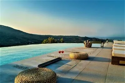 Unfussy sea view and mountain view from every corner in Katouna