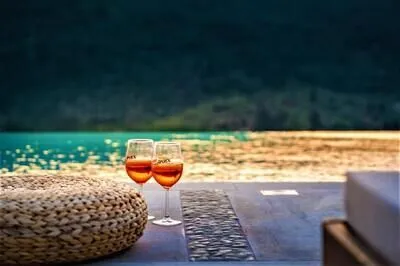 Unfussy sea view and mountain view from every corner in Katouna