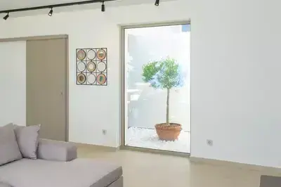 Blue Breeze brand new luxury villa with Infinity Pool & Stunning Sea View 