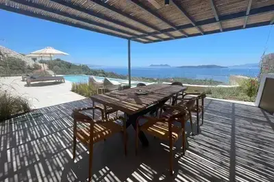 Chic contemporary brand new villa Cloud Nine w/t panoramic seaviews