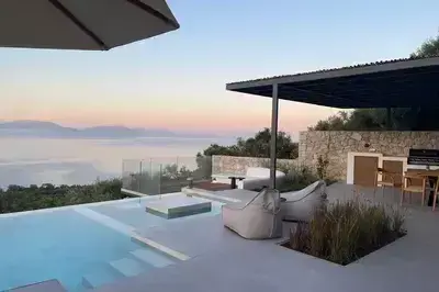Chic contemporary brand new villa Cloud Nine w/t panoramic seaviews