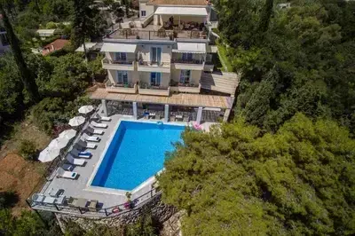 Aliki Hotel in Nikiana