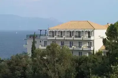 Aliki Hotel in Nikiana