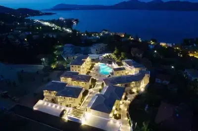 Stylish Residence in Crystal Waters, Nikiana