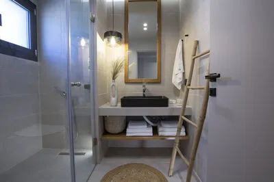 Ampolia Villas - Luxury Villa Dioni - Live beyond the ordinary!