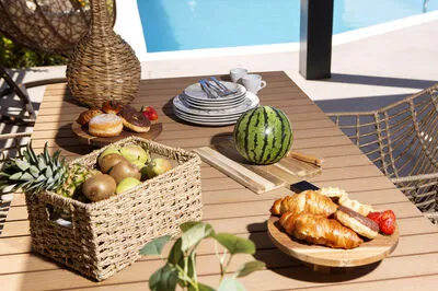 Ampolia Villas - Luxury Villa Dioni - Live beyond the ordinary!