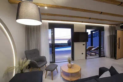 Ampolia Villas - Luxury Villa Dioni - Live beyond the ordinary!