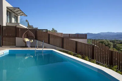 Ampolia Villas - Luxury Villa Dioni - Live beyond the ordinary!
