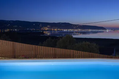 Ampolia Villas - Luxury Villa Dioni - Live beyond the ordinary!