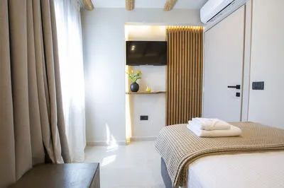 Ampolia Villas - Luxury Villa Dioni - Live beyond the ordinary!