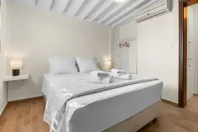 Α & G  House Lefkada so closed to  Lefkada town!