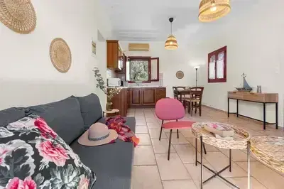 Α & G  House Lefkada so closed to  Lefkada town!