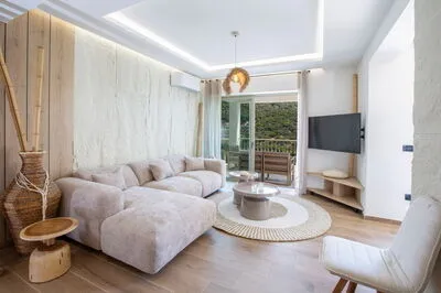 Villa Oliva – Seaside Charm with Village at Your Doorstep