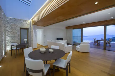 Elegant New Cave-Style Villa for a Serene Escape in Sivota (Σ)