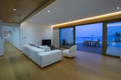 Luxury Meets Nature: Unique Cave Villa in Beautiful Sivota (E)