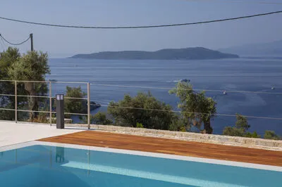 A Hidden Gem: Unique Cave Villa with High-End Amenities in Sivota (K)