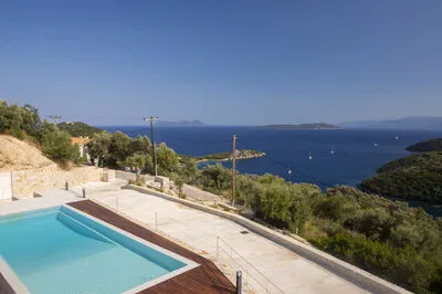 A Hidden Gem: Unique Cave Villa with High-End Amenities in Sivota (K)
