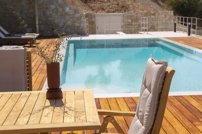 A Hidden Gem: Unique Cave Villa with High-End Amenities in Sivota (K)