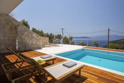 A Hidden Gem: Unique Cave Villa with High-End Amenities in Sivota (K)