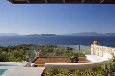 Chic contemporary brand new villa Cloud Nine w/t panoramic seaviews