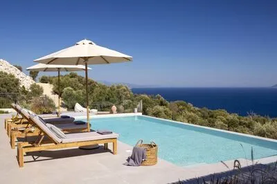 Chic contemporary brand new villa Cloud Nine w/t panoramic seaviews