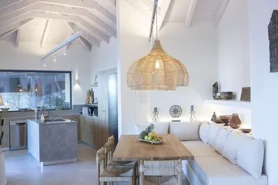 Chic contemporary brand new villa Cloud Nine w/t panoramic seaviews