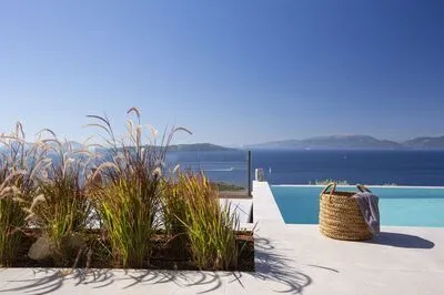 Chic contemporary brand new villa Cloud Nine w/t panoramic seaviews