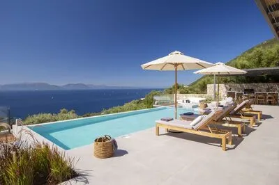 Chic contemporary brand new villa Cloud Nine w/t panoramic seaviews