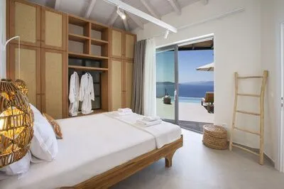 Chic contemporary brand new villa Cloud Nine w/t panoramic seaviews