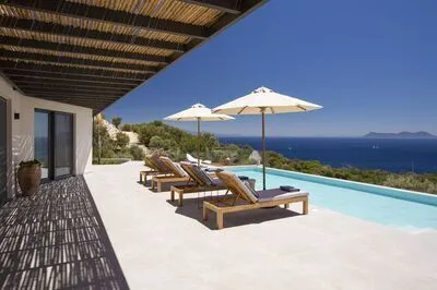 Chic contemporary brand new villa Cloud Nine w/t panoramic seaviews