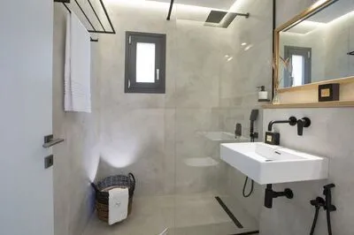 Chic contemporary brand new villa Cloud Nine w/t panoramic seaviews