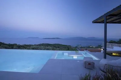 Chic contemporary brand new villa Cloud Nine w/t panoramic seaviews