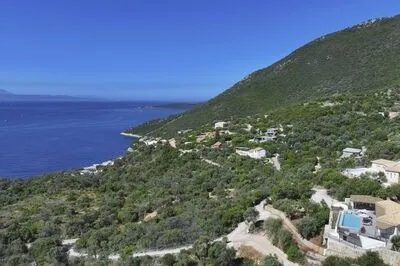 Chic contemporary brand new villa Cloud Nine w/t panoramic seaviews