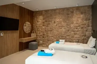 Luxury Villa Oasis – Private 14m Infinity Pool & High-End Luxury