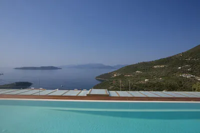Luxury Villa with infinity Pool & Stunning Ionian Panorama (Θ)