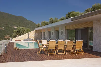 Luxury Villa with infinity Pool & Stunning Ionian Panorama (Θ)