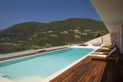 Luxury Villa with infinity Pool & Stunning Ionian Panorama (Θ)