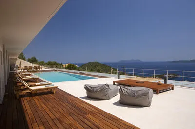 Luxury Villa with infinity Pool & Stunning Ionian Panorama (Θ)