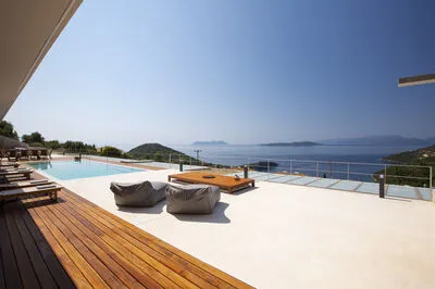 Luxury Villa with infinity Pool & Stunning Ionian Panorama (Θ)