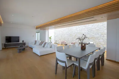 Luxury Villa with infinity Pool & Stunning Ionian Panorama (Θ)