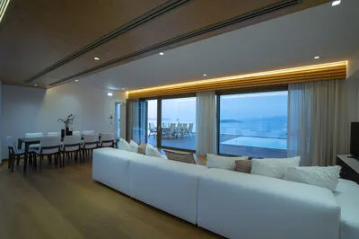 Luxury Villa with infinity Pool & Stunning Ionian Panorama (Θ)
