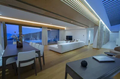 Luxury Villa with infinity Pool & Stunning Ionian Panorama (Θ)