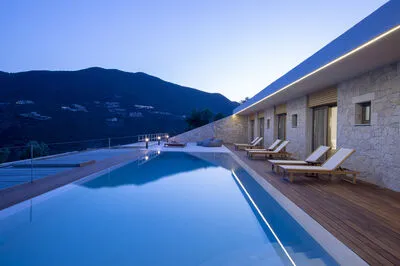 Luxury Villa with infinity Pool & Stunning Ionian Panorama (Θ)