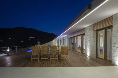 Luxury Villa with infinity Pool & Stunning Ionian Panorama (Θ)
