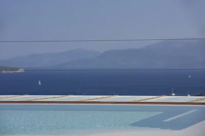 Luxury Villa with infinity Pool & Stunning Ionian Panorama (Θ)
