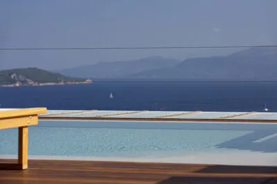 Luxury Villa with infinity Pool & Stunning Ionian Panorama (Θ)
